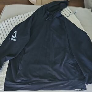 Reebock Black Hoodie Sweatshirt       Size XL